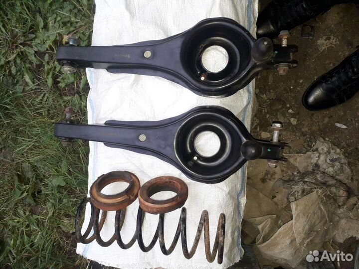 Рычаги задней подвески