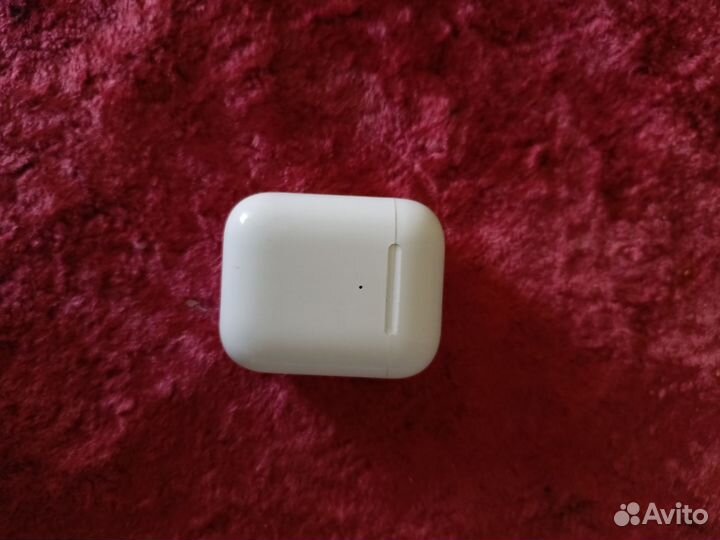 Беспроводные наушники apple airpods 1