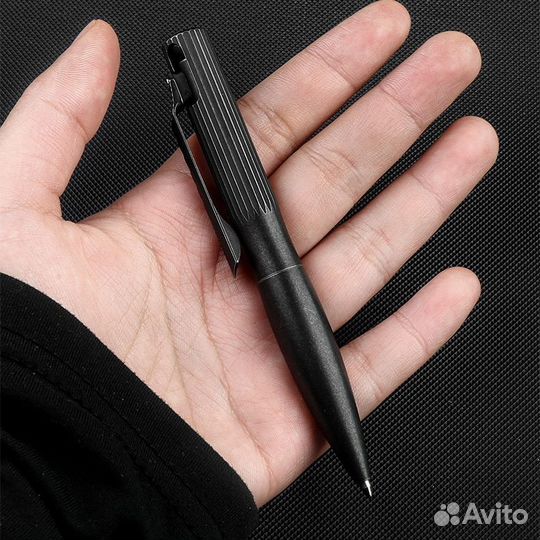 Коллекционная ручка из титана дизайнерская