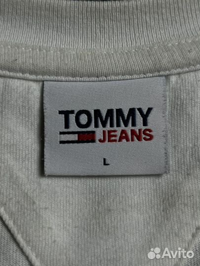 Футболка Tommy Jeans