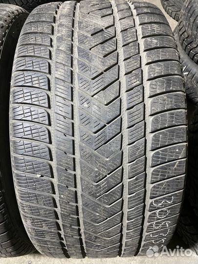 Pirelli Scorpion Winter 305/35 R21