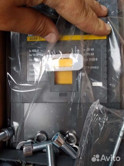 Узо Дифф автоматы,Автоматический выключатель