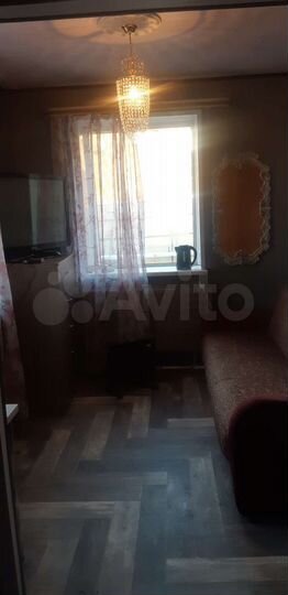 Комната 12 м² в 5-к., 2/2 эт.