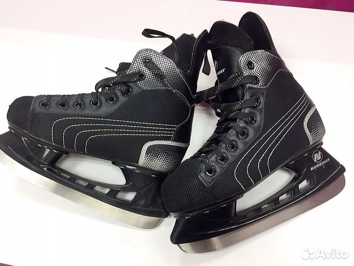 Коньки хоккейные 36 размер