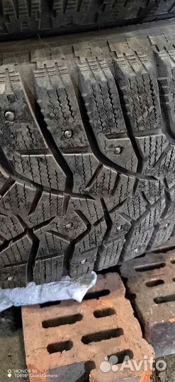 Bridgestone Blizzak Spike-02 205/55 R16 91T