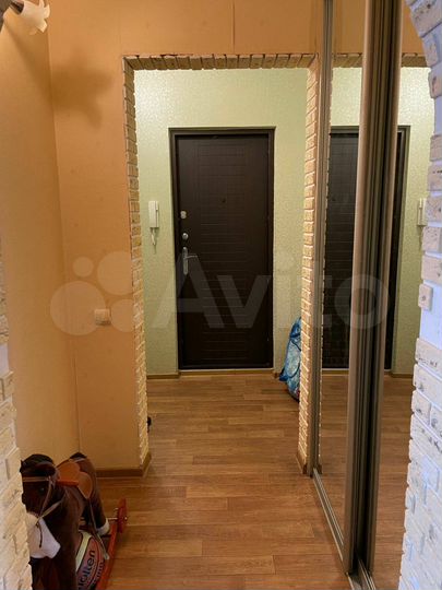 2-к. квартира, 60 м², 8/10 эт.