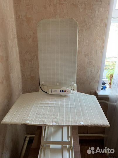 Подьемное устройство для принятия ванны