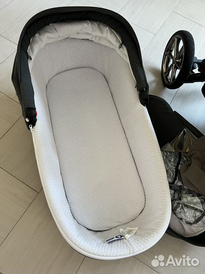 Коляска 2 в 1 tutis viva life majestic