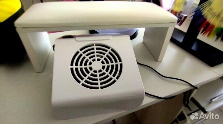 Маникюрный пылесос новый