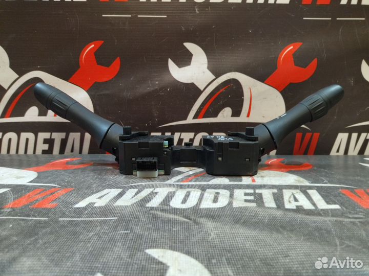 Стрекоза infiniti fx37s 2