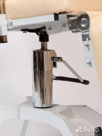 Педикюрное кресло на гидравлике