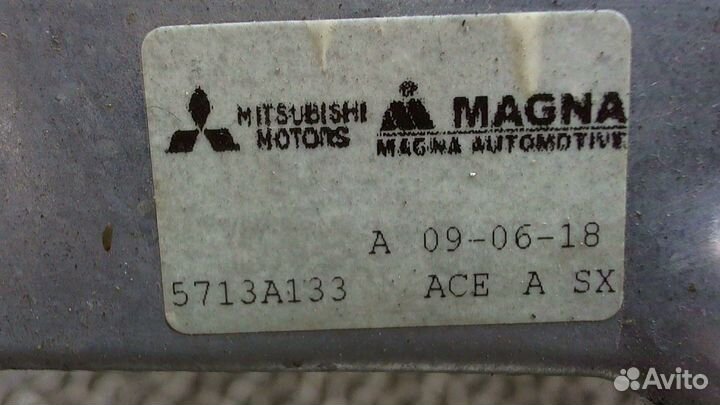 Стеклоподъемник электрический Mitsubishi Colt, 200