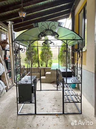 Кованый мангал с печью