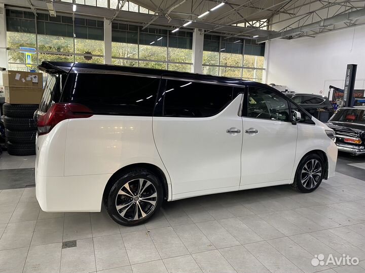 Toyota Alphard 3.5 AT, 2015, 280 000 км