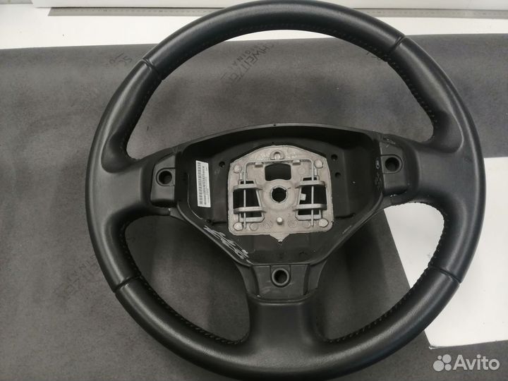 Руль Пежо 408