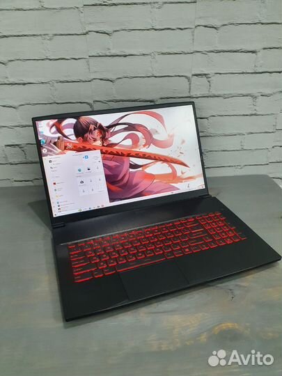 Игровой MSI 17.3