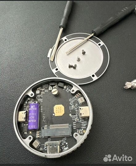 Магнитный корпус для SSD