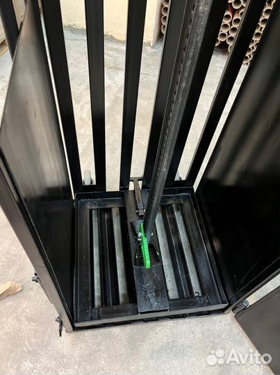 Пресс для отходов стрейча, картона