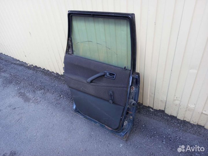 Дверь задняя левая VW Passat B3 универсал