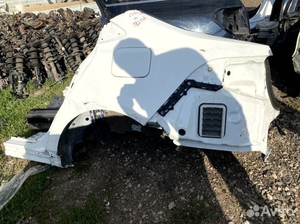 Toyota Corolla 210 крыло, четверть задняя левая