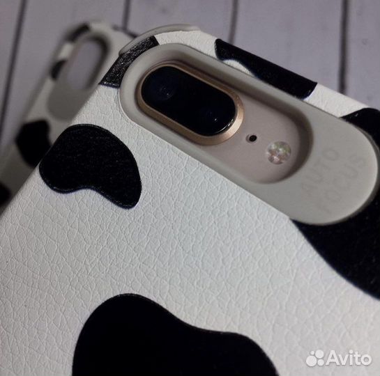 Чехол на iPhone