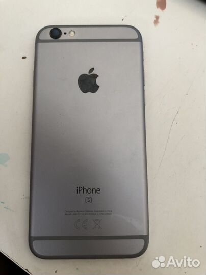 Телефон iPhone 6s
