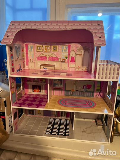 Домик кукольный
