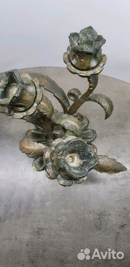 Подсвечник бронзовый