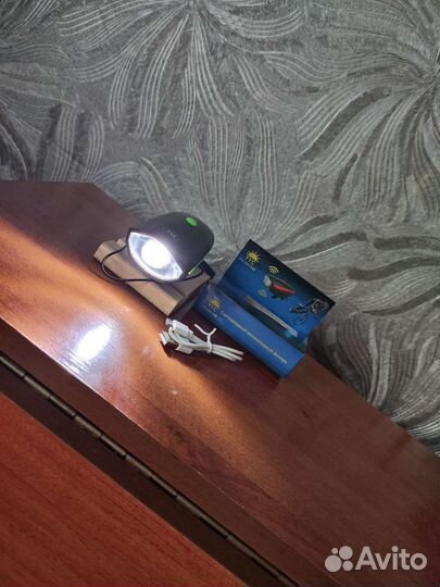 Светодиодный велосипедный фонарь