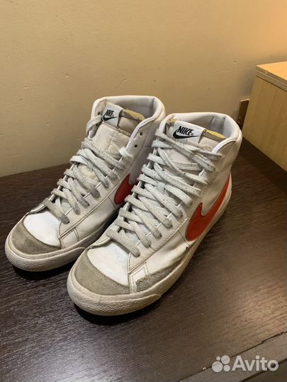 Кроссовки Nike blazer
