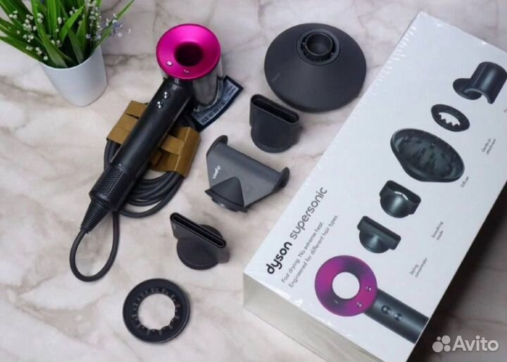 Фен Dyson Supersonic HD08 с гарантией новый