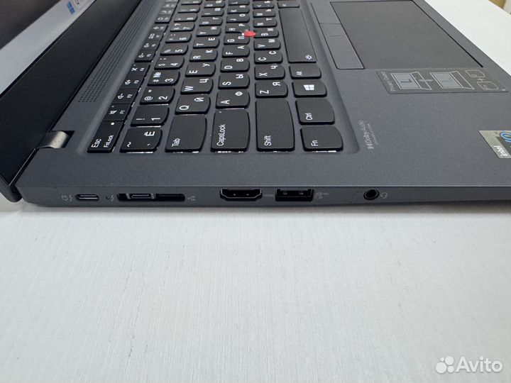 Lenovo Thinkpad T14s Gen 2 i7-1185G7 32GB