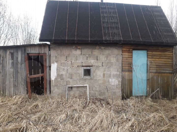 Дача 25 м² на участке 10 сот.