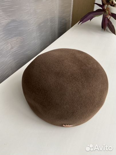 Берет женский