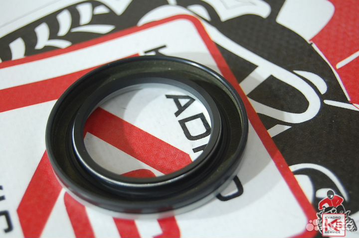 Сальник Suzuki 09282-34001