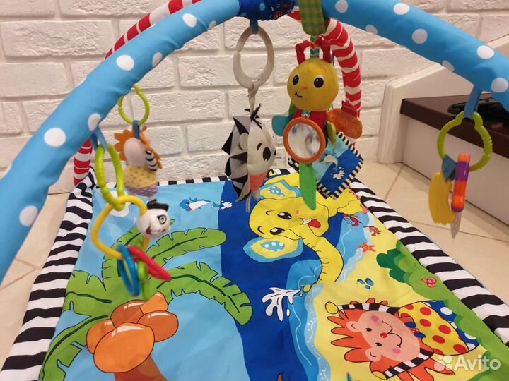 Развивающий коврик с доп. Игрушками
