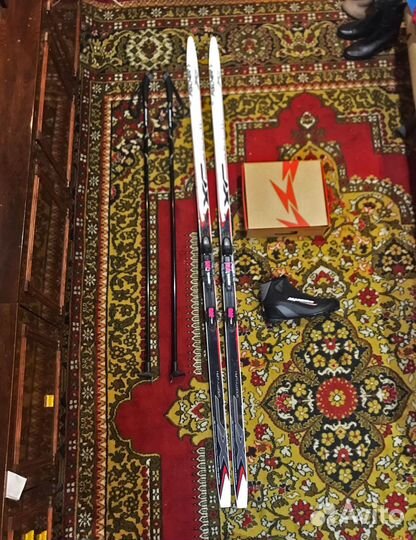 Лыжи беговые fisher 210 с ботинками 45р и палками