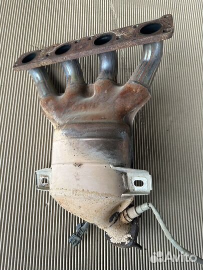 Выпускной коллектор LADA Vesta