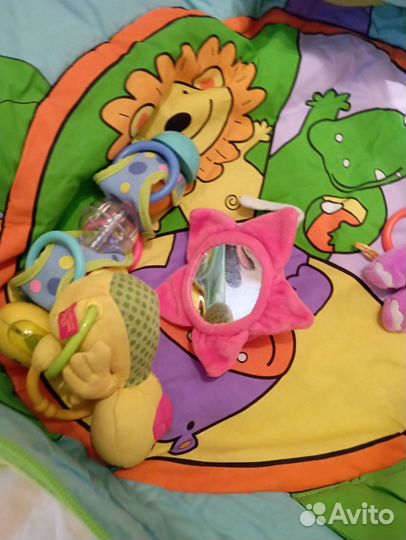 Развивающий коврик