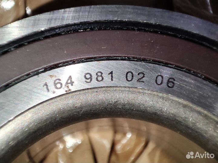 Ступичный подшипник передний ML W164/GL X164