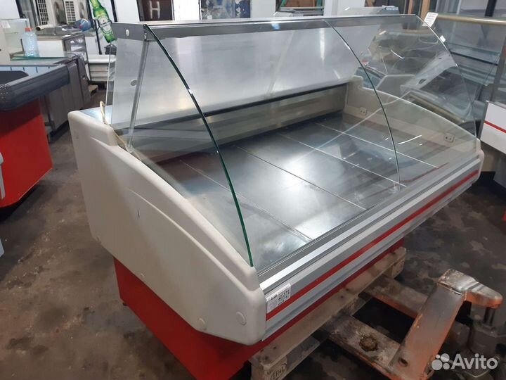 Холодильная витрина 160см