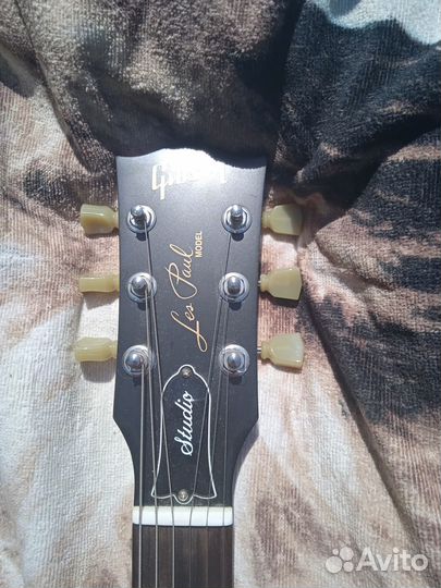 Gibson Les Paul Studio Faded Red