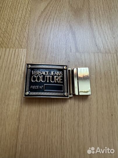 Пряжка ремня Versace Jeans Couture