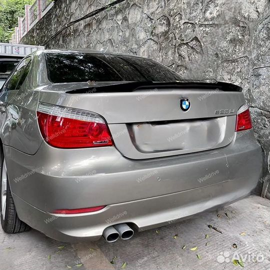 Спойлер BMW 5 E60 стиль M4 глянец