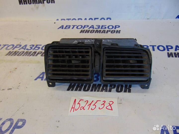 Дефлектор воздушный для Nissan Almera 1995-2001г