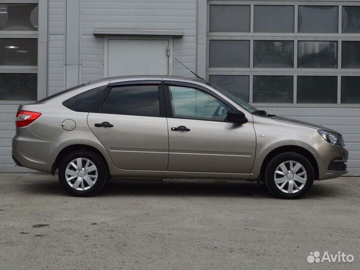 LADA Granta 1.6 МТ, 2021, 26 000 км