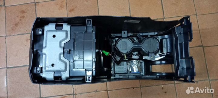 Центральная консоль honda CR-V III