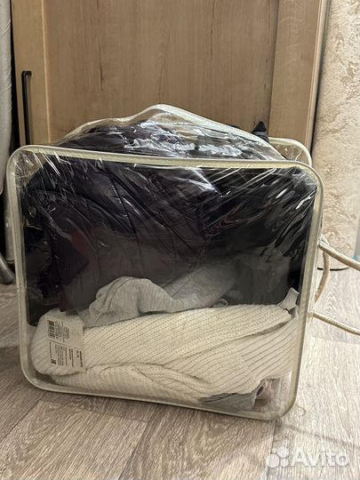 2 пакета женской одежды 42-44/46