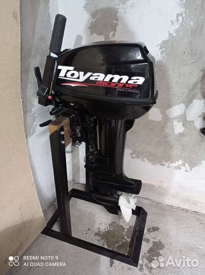 Стойка для лодочного мотора