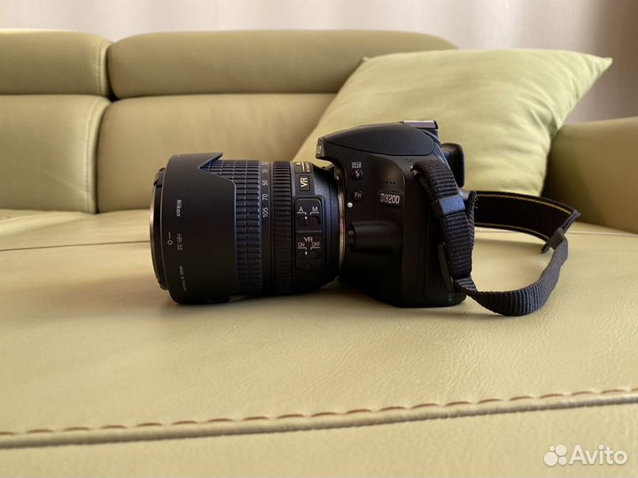 Зеркальный фотоаппарат Nikon D3200